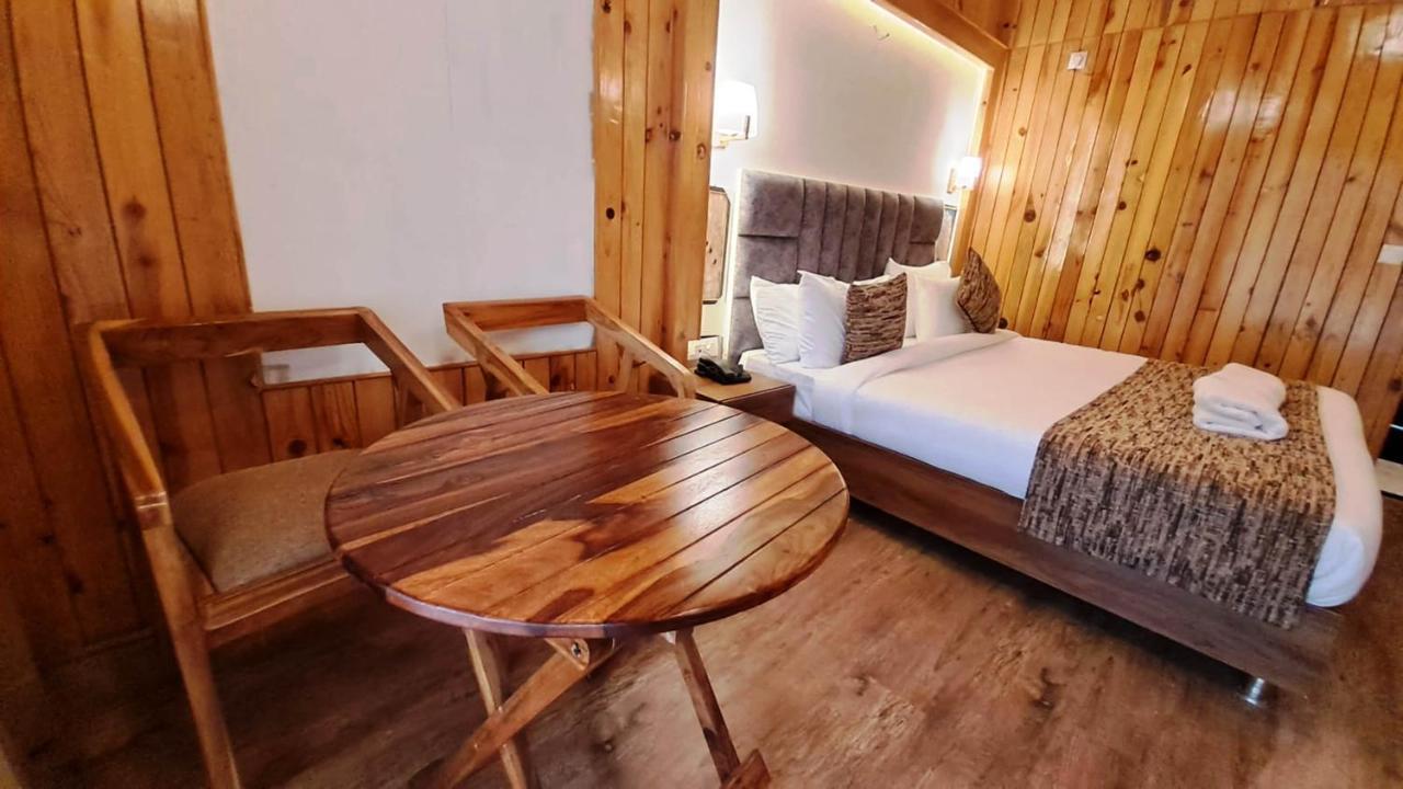 Qcent Woods Resort & Spa, Rishīkesh Екстериор снимка