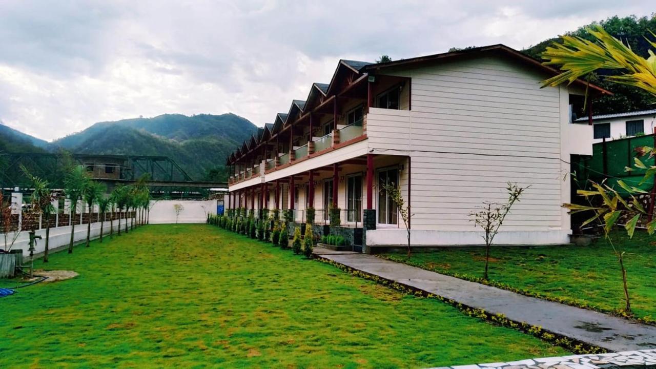 Qcent Woods Resort & Spa, Rishīkesh Екстериор снимка